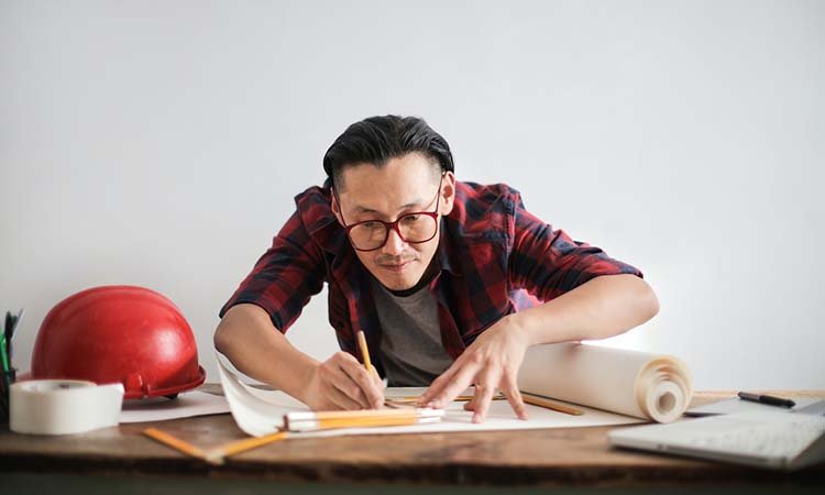 可结合站内栏目与相关篇目对照查看