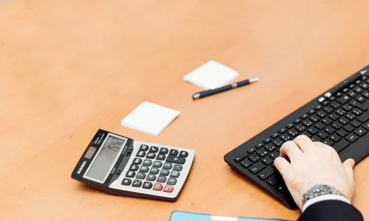 中级经济师各科目及时间安排